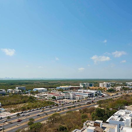 Ibis Cancun Centro Bagian luar foto